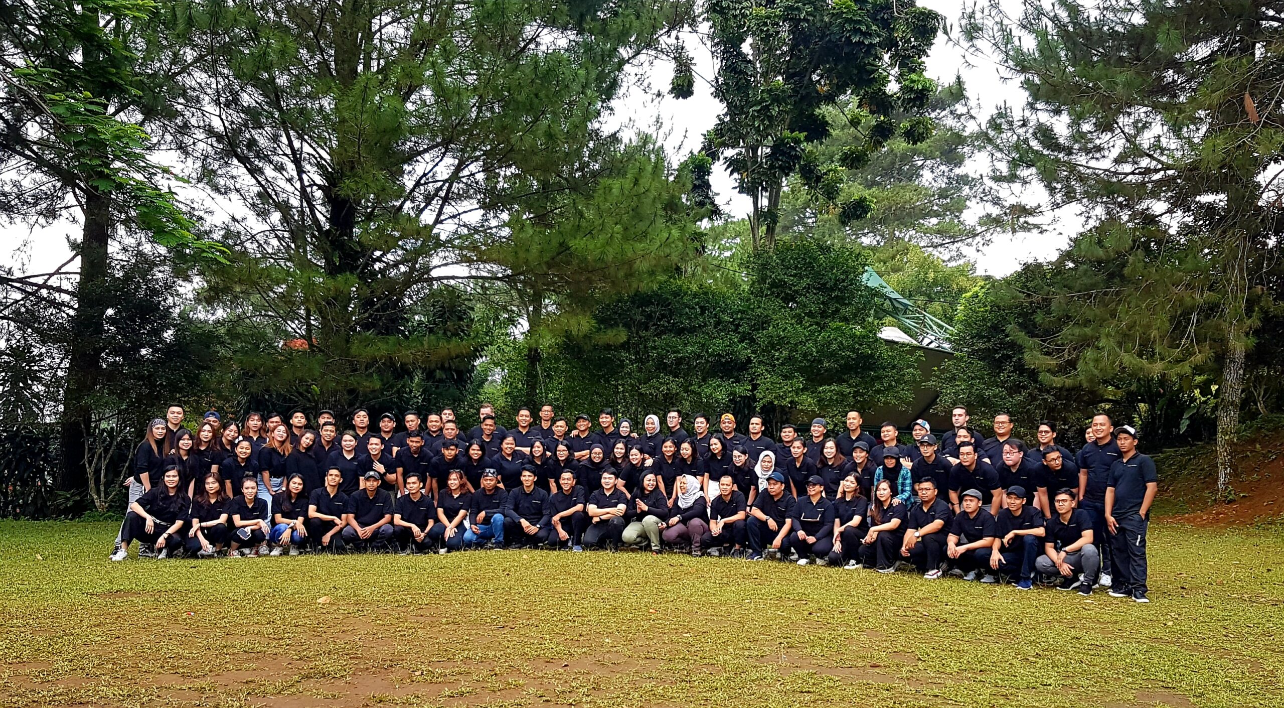 Park Hyatt Team Building Outbound di Eagle Hill Camp Eagle Hill Indonesia