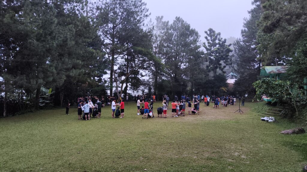 eagle hill camp puncak